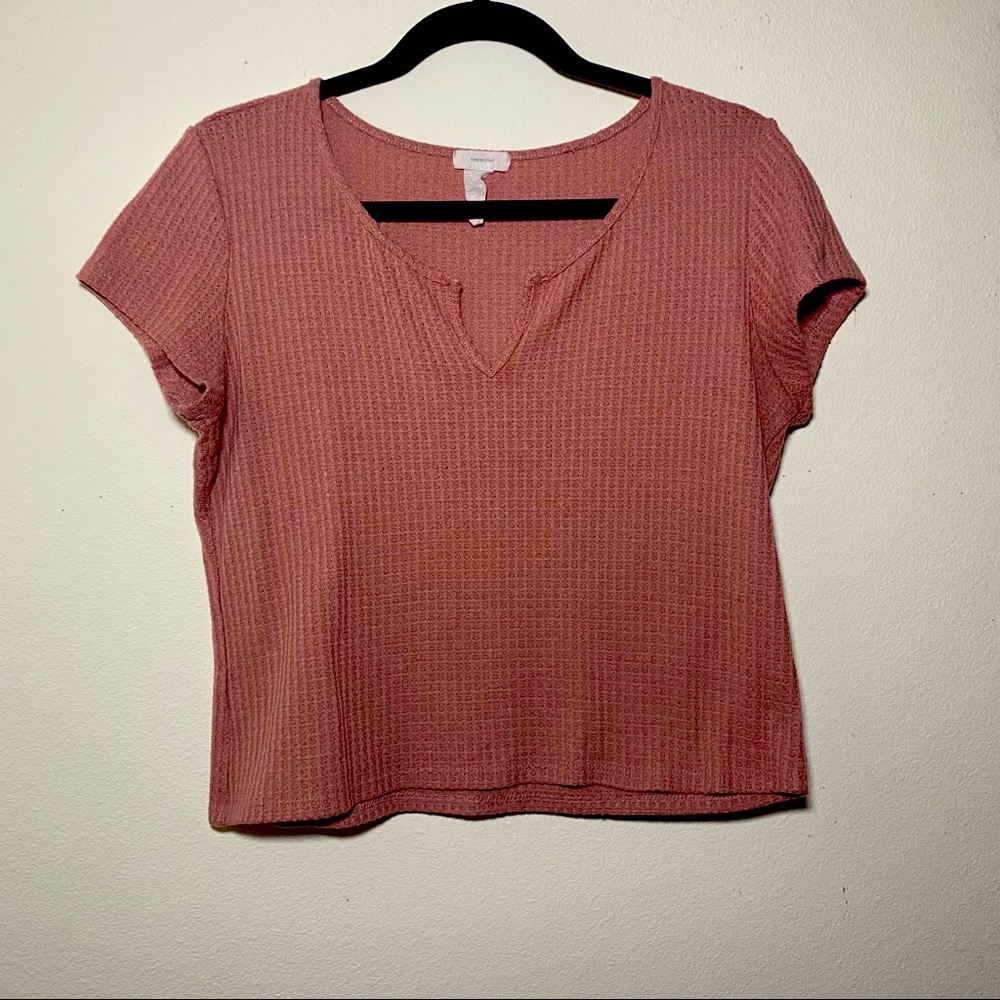 LIGHT PINK TEE